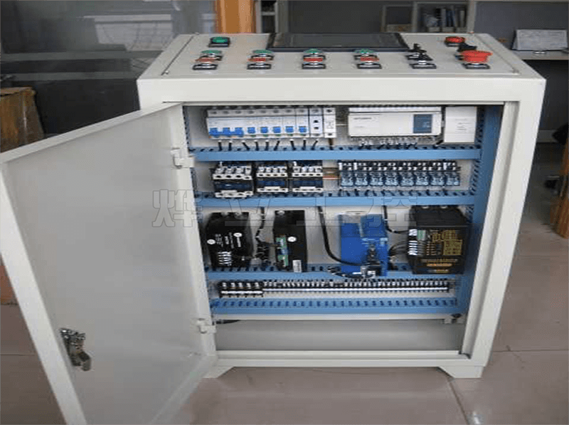 國產PLC伺服控制柜