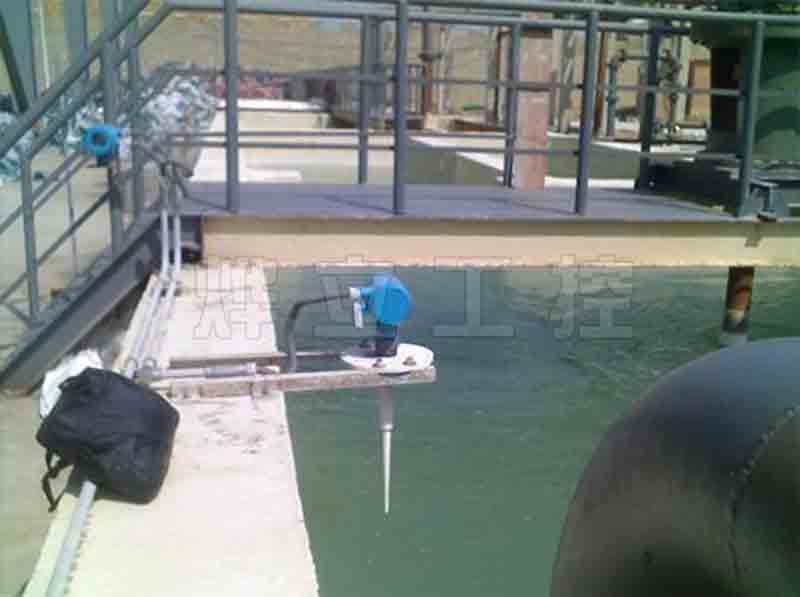 防腐雷達(dá)式物位計(jì)